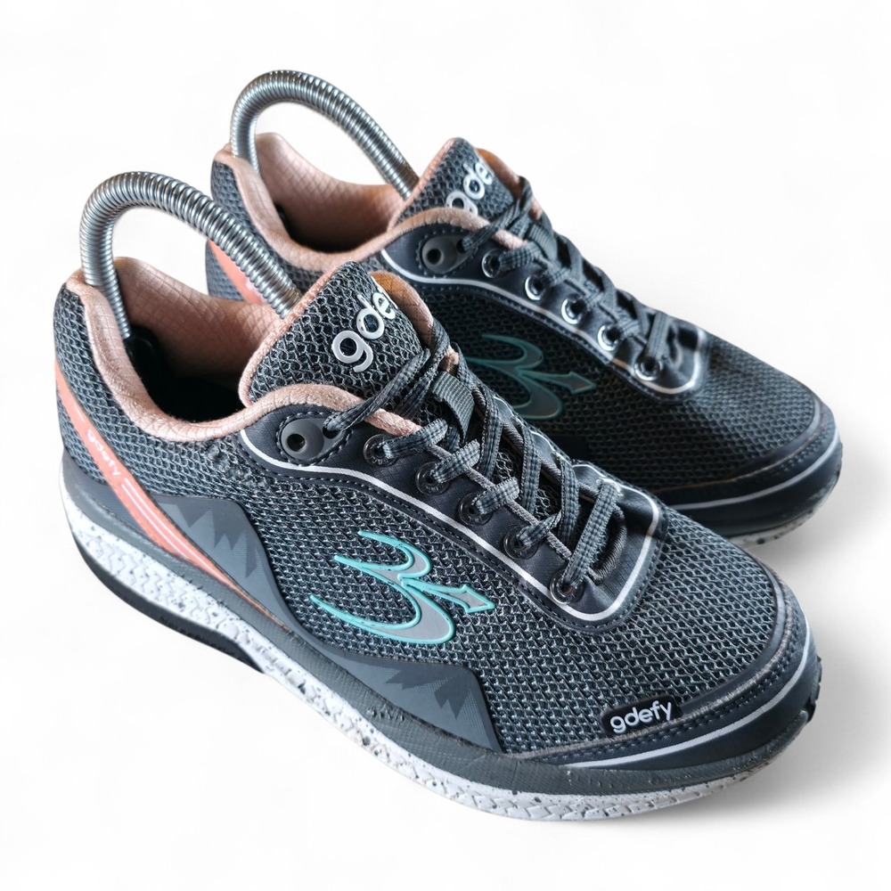 Gdefy Gravity Defyer Womens 7 Gray Salmon Mighty Walk Sneaker Shoes